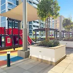 First Class Studio Urban Elegance